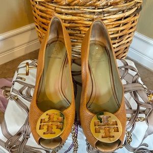 Tory Burch heal size 10